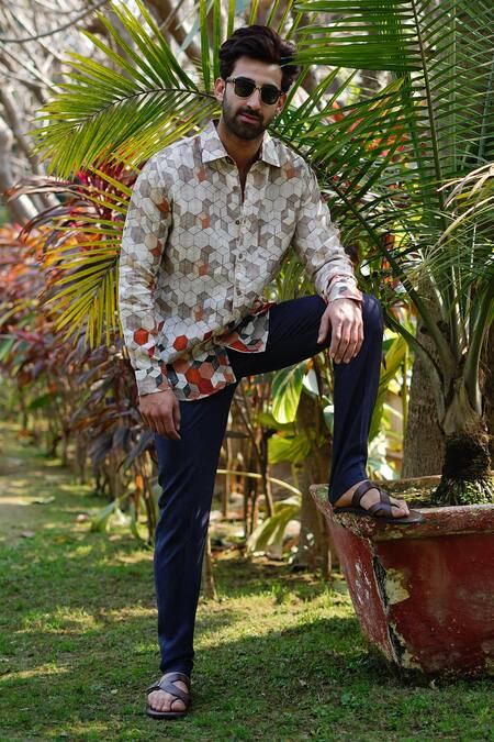 Buy_Linen Bloom_Beige 100% Linen Print Honeycomb Shirt _Online_at_Aza_Fashions