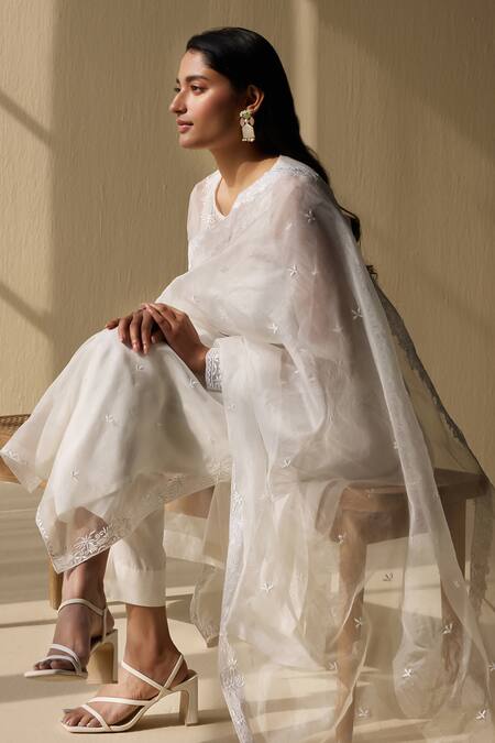 Shop Meesa White Organza, Cotton Satin Embroidery Round Neck Blossom Thread Kurta Pant Set Online at Aza Fashions Shop_Meesa_White Organza, Cotton Satin Embroidery Round Neck Blossom Thread Kurta Pant Set _Online_at_Aza_Fashions