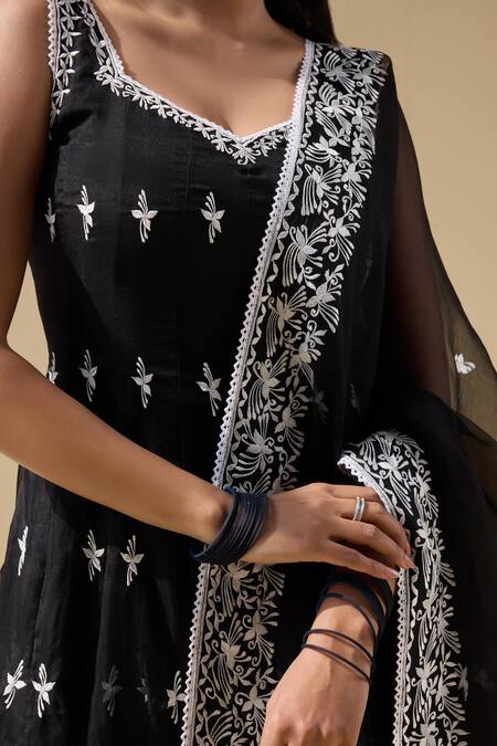 Shop Meesa Black Organza, Cotton Satin Embroidery Midnight Bloom Thread Anarkali Set Online at Aza Fashions Shop_Meesa_Black Organza, Cotton Satin Embroidery Midnight Bloom Thread Anarkali Set _Online_at_Aza_Fashions