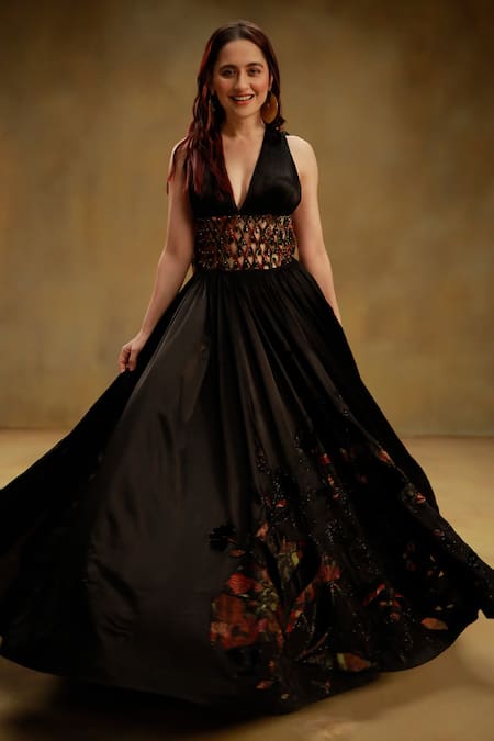 TYOHAR Black Anarkali Satin Chiffon Embroidered Floral Plunged V Heitvi Draped 