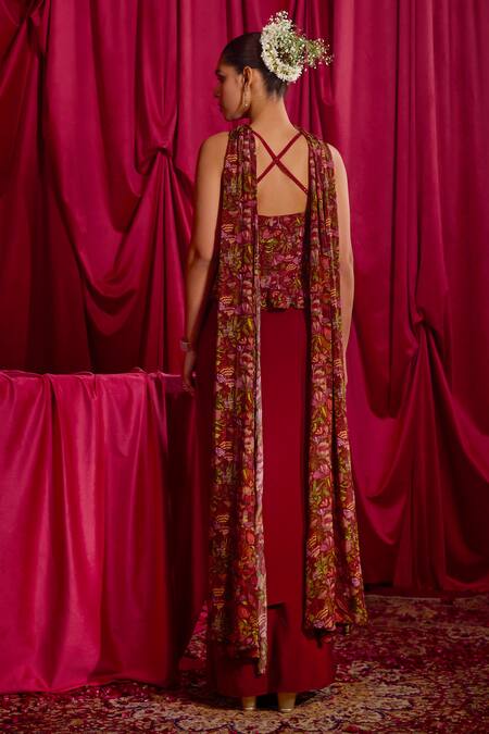 Shop Tyohar Red Chiffon, Crepe Embroidery Sweetheart Neck Leysha Peplum Top Skirt Set at Aza Fashions Shop_Tyohar_Red Chiffon, Crepe Embroidery Sweetheart Neck Leysha Peplum Top Skirt Set_at_Aza_Fashions