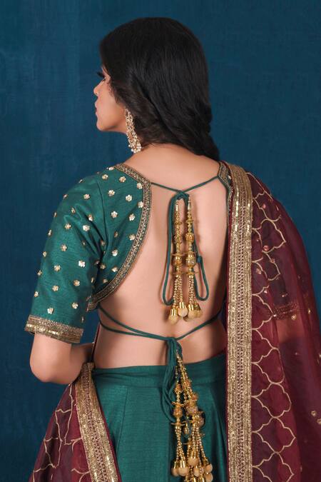 Saubhagya Green Silk, Organza Sequins, Zari, Metallic Raw Embroidered Bridal Lehenga Set at Aza Fashions Saubhagya_Green Silk, Organza Sequins, Zari, Metallic Raw Embroidered Bridal Lehenga Set _at_Aza_Fashions