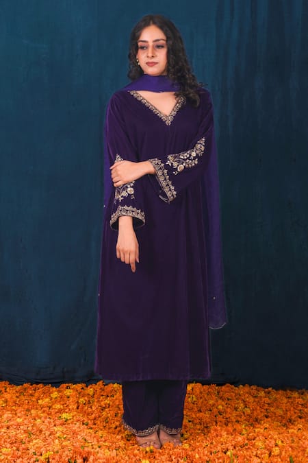 SAUBHAGYA Purple Velvet Hand Embroidery Dabka V Neck Placement Kurta Pant Set 