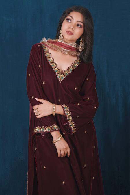 Shop_Saubhagya_Red Velvet, Organza, Silk Sequins, Embroidery V-neck Dabka Kurta Pant Set _Online_at_Aza_Fashions