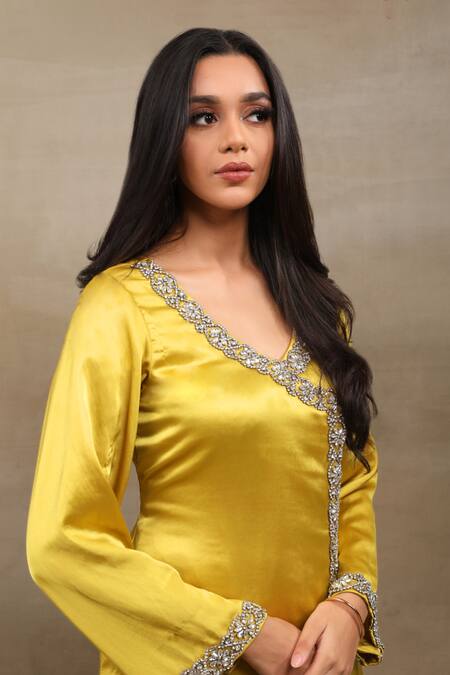 Buy_Saubhagya_Yellow Modal, Satin, Linen Stones V-neck Placement Embellished Kurta With Pant _Online_at_Aza_Fashions