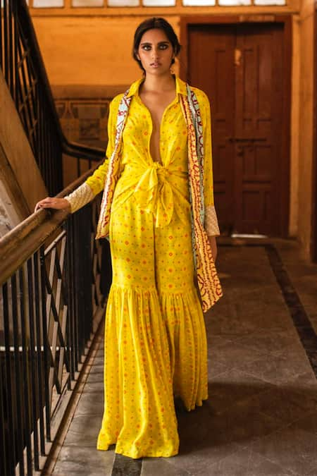 ANUSHKA KHANNA Yellow Silk Crepe Embroidery Floral Bell Sleeves Jacket Gharara Set  