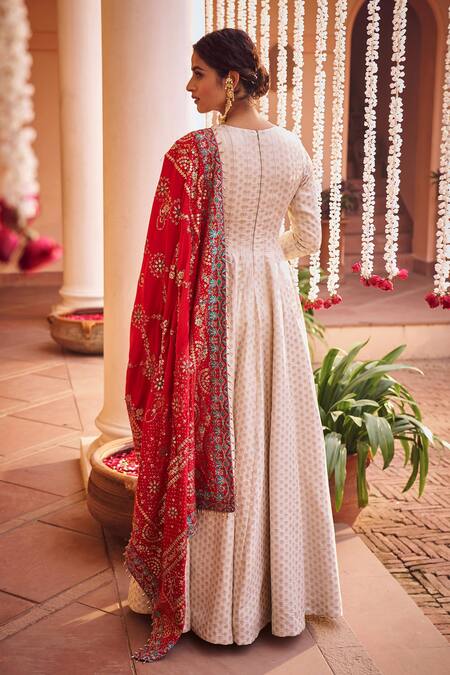 Shop Lashkaraa Off White Silk, Linen Sequins, Zari Brocade Butti Anarkali Set With Dupatta at Aza Fashions Shop_Lashkaraa_Off White Silk, Linen Sequins, Zari Brocade Butti Anarkali Set With Dupatta_at_Aza_Fashions