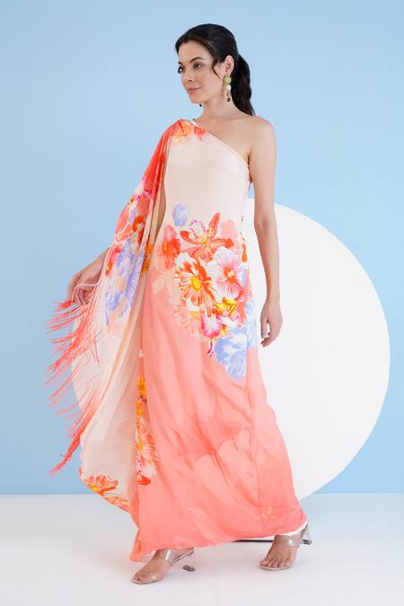 Buy Mandira Wirk Resort Peach Viscose, Crepe Fringe Asymmetric Damsel Floral Print Kaftan Online at Aza Fashions Buy_Mandira Wirk Resort_Peach Viscose, Crepe Fringe Asymmetric Damsel Floral Print Kaftan _Online_at_Aza_Fashions