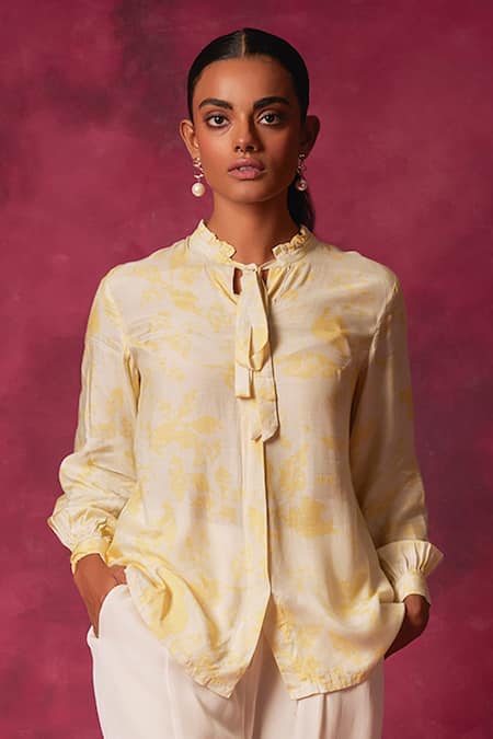 Saundh Mist Bloom Print Puffed Sleeve Tie-Up Neck Top 