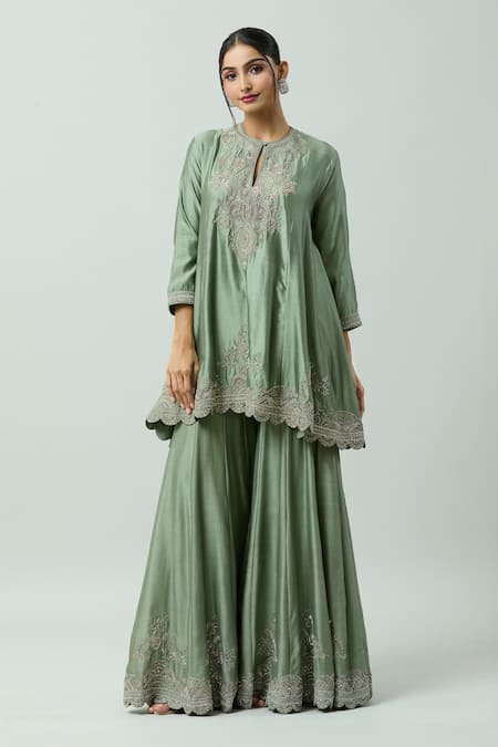 Jayanti Reddy Green Chanderi Placement Hand Embroidery Floral Pleated Sharara  