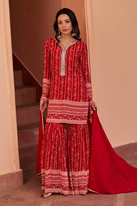 Shop Chhavvi Aggarwal Red Georgette Embroidery, Sequins, Cut Floral Stripe Print Kurta Sharara Set Online at Aza Fashions Shop_Chhavvi Aggarwal_Red Georgette Embroidery, Sequins, Cut Floral Stripe Print Kurta Sharara Set _Online_at_Aza_Fashions