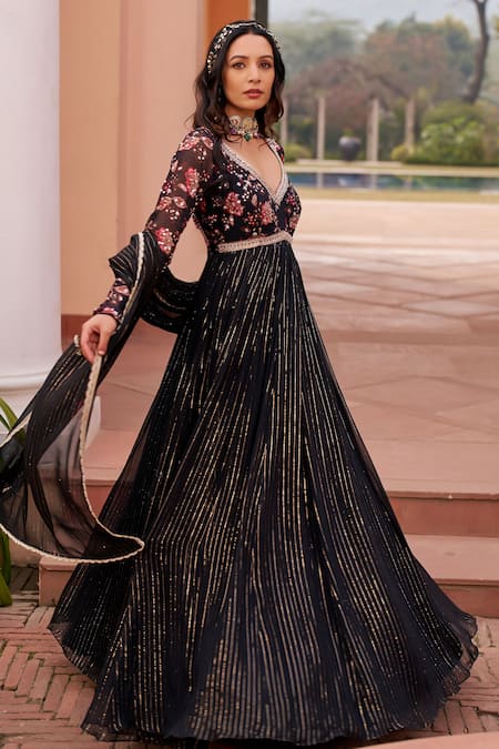 Chhavvi Aggarwal Black Georgette Sequins, Embroidery V-neck Blossom Pattern Anarkali With Dupatta at Aza Fashions Chhavvi Aggarwal_Black Georgette Sequins, Embroidery V-neck Blossom Pattern Anarkali With Dupatta _at_Aza_Fashions
