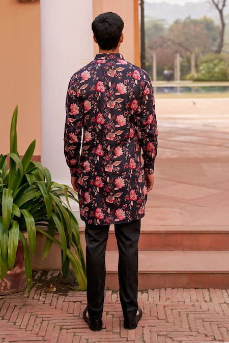 Shop Chhavvi Aggarwal Black Chanderi Silk, Gingham, Cotton Floral Print Collared Kurta With Pant at Aza Fashions Shop_Chhavvi Aggarwal_Black Chanderi Silk, Gingham, Cotton Floral Print Collared Kurta With Pant _at_Aza_Fashions