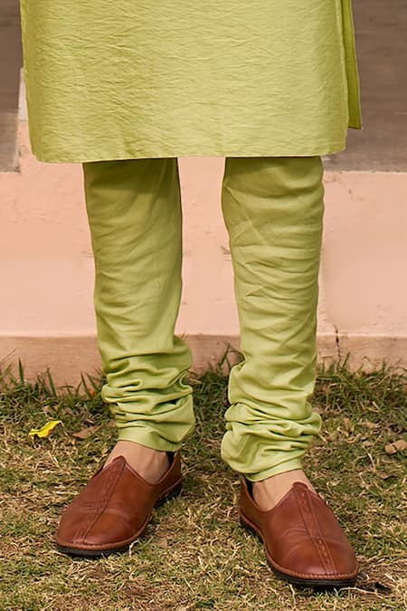 Buy_Chhavvi Aggarwal_Green Brocade, Chanderi Silk, Cotton Blossom Woven Banarasi Bundi Kurta Set _Online_at_Aza_Fashions