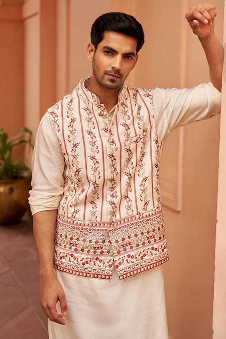 Buy Chhavvi Aggarwal Ivory Chanderi Silk, Cotton Embroidery Blossom Vine Print Bundi Kurta Set Online at Aza Fashions Buy_Chhavvi Aggarwal_Ivory Chanderi Silk, Cotton Embroidery Blossom Vine Print Bundi Kurta Set _Online_at_Aza_Fashions