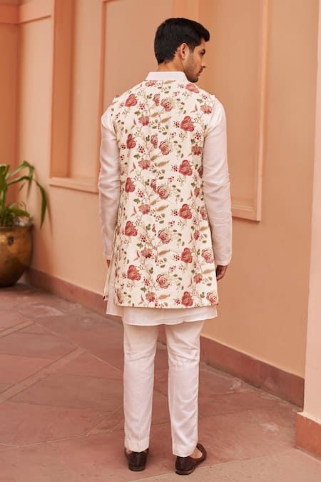 Shop Chhavvi Aggarwal Ivory Chanderi Silk, Cotton Gardenia Print Bundi Kurta Set at Aza Fashions Shop_Chhavvi Aggarwal_Ivory Chanderi Silk, Cotton Gardenia Print Bundi Kurta Set _at_Aza_Fashions