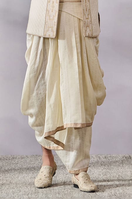 Tarun Tahiliani_Ivory Chanderi Jacquard Textured Geometric Bandhgala And Dhoti Pant Set _Online_at_Aza_Fashions