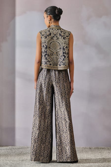 Tarun Tahiliani Embroidered Brocade Gilet 