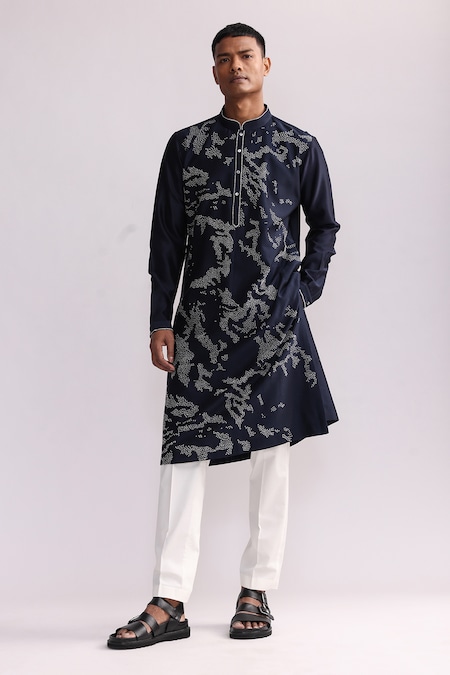 Countrymade Blue Chanderi Placement Hand Embroidered Thread Shadow Camo Kurta And Pant Set 