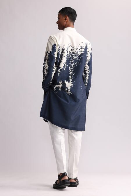 Shop Countrymade Blue Chanderi Shadow Abstract Print Kurta at Aza Fashions Shop_Countrymade_Blue Chanderi Shadow Abstract Print Kurta_at_Aza_Fashions