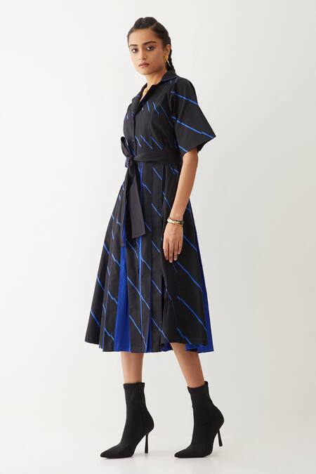 Shop Son Of A Noble Snob Black Cotton Satin Collared Monaco Diagonal Stripe Print Dress Online at Aza Fashions Shop_Son Of A Noble Snob_Black Cotton Satin Collared Monaco Diagonal Stripe Print Dress _Online_at_Aza_Fashions