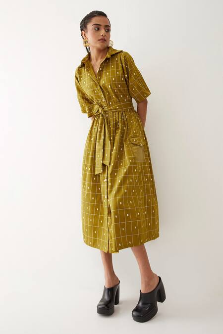 Son Of A Noble Snob Gold Cotton Satin Collared Olivia Checkered Print Dress Online at Aza Fashions Son Of A Noble Snob_Gold Cotton Satin Collared Olivia Checkered Print Dress _Online_at_Aza_Fashions