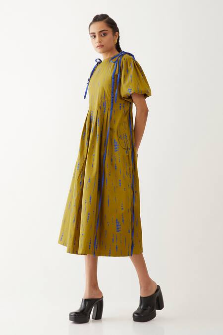 Buy Son Of A Noble Snob Gold Cotton Satin Bows Round Neck Sira Blot Print Dress Online at Aza Fashions Buy_Son Of A Noble Snob_Gold Cotton Satin Bows Round Neck Sira Blot Print Dress _Online_at_Aza_Fashions