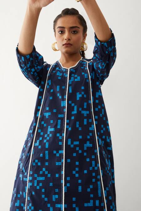 Shop Son Of A Noble Snob Blue Cotton V-neck Frida Cube Print Dress Online at Aza Fashions Shop_Son Of A Noble Snob_Blue Cotton V-neck Frida Cube Print Dress _Online_at_Aza_Fashions