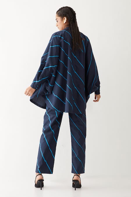 Shop_Son Of A Noble Snob_Blue Cotton Poplin Printed Bias Collar Hidori Shirt And Pant Set _at_Aza_Fashions