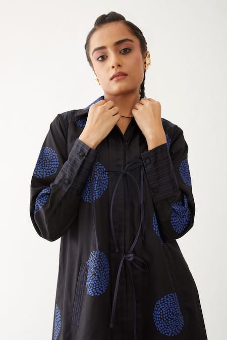 Buy_Son Of A Noble Snob_Black Cotton Satin Collared Bella Beans Floral Print Dress _Online_at_Aza_Fashions