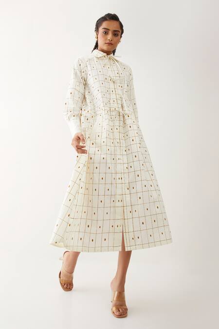 Buy Son Of A Noble Snob Off White Cotton Satin Collared Bella Checkered Print Dress Online at Aza Fashions Buy_Son Of A Noble Snob_Off White Cotton Satin Collared Bella Checkered Print Dress _Online_at_Aza_Fashions