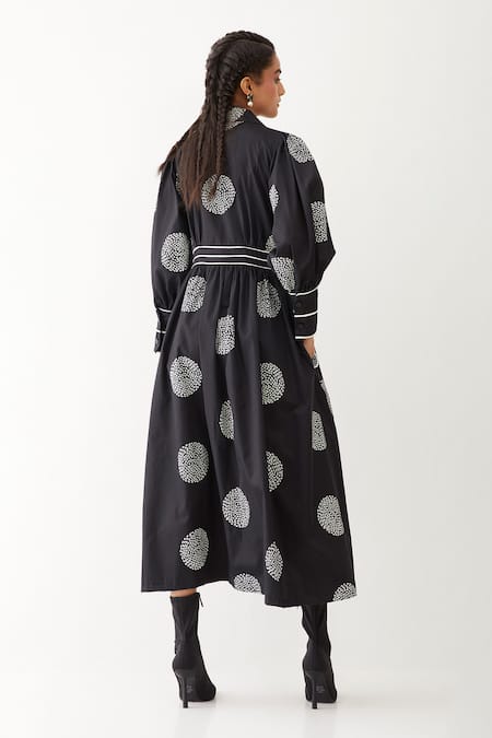 Shop Son Of A Noble Snob Black Cotton Satin Collared Blair Printed Dress at Aza Fashions Shop_Son Of A Noble Snob_Black Cotton Satin Collared Blair Printed Dress _at_Aza_Fashions