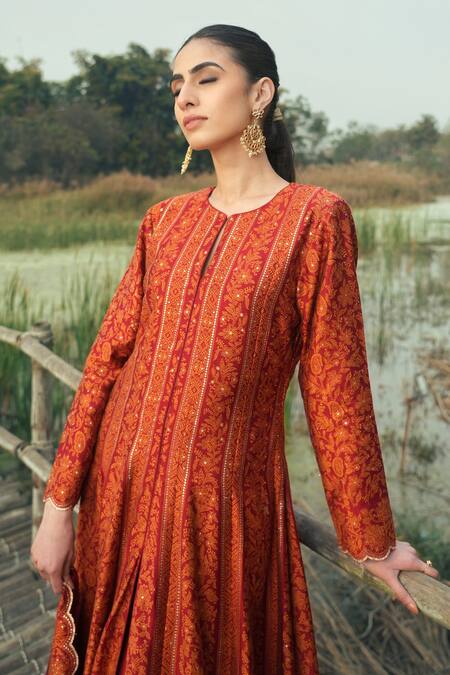 Shop Safaa Red Velour, Velvet Embroidery Mandarin The Gulnare Chikankari Woven Anarkali Set Online at Aza Fashions Shop_Safaa_Red Velour, Velvet Embroidery Mandarin The Gulnare Chikankari Woven Anarkali Set _Online_at_Aza_Fashions