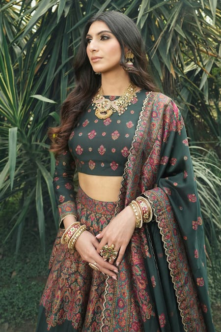 Safaa_Green Velvet Embroidery Round Neck The Nezira Floral Woven Lehenga Set _Online_at_Aza_Fashions