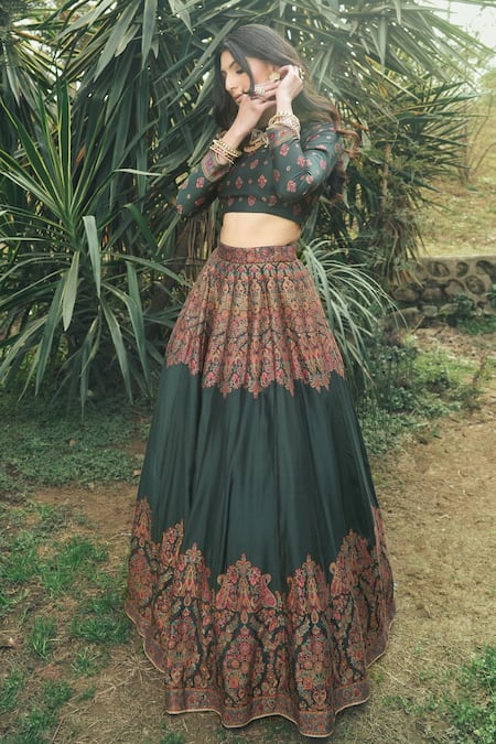 Shop_Safaa_Green Velvet Embroidery Round Neck The Nezira Floral Woven Lehenga Set _Online_at_Aza_Fashions