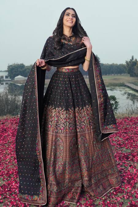 Buy_Safaa_Black Velvet Embroidery V-neck The Ruya Floral Woven Lehenga Set _Online_at_Aza_Fashions