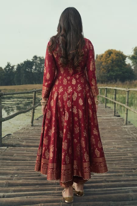 Safaa The Selah Floral Woven Anarkali Set 