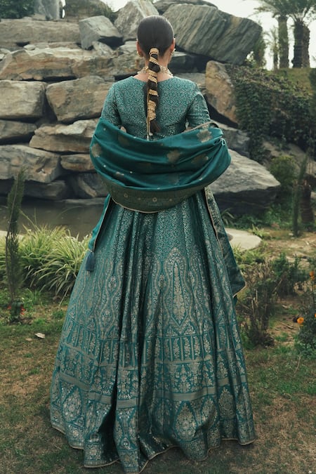 Safaa The Zalea Floral Woven Lehenga Set 