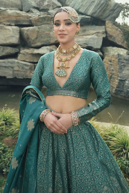 Safaa Blue Velvet Embroidery V-neck The Zalea Floral Woven Lehenga Set Online at Aza Fashions Safaa_Blue Velvet Embroidery V-neck The Zalea Floral Woven Lehenga Set _Online_at_Aza_Fashions