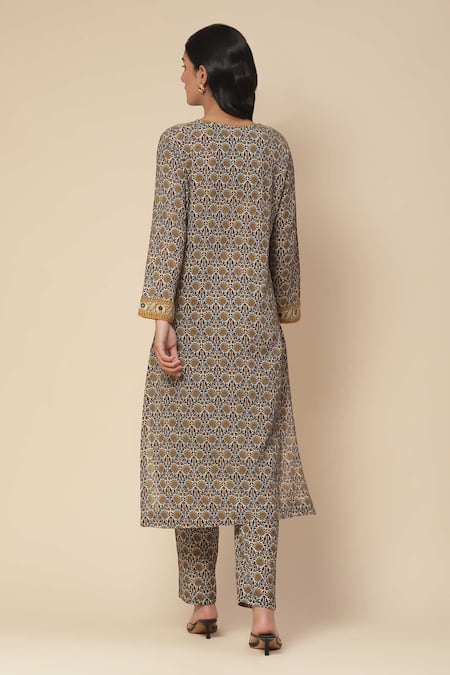 Shop Ritu Kumar, Ri.Ritu Kumar, aarke Ritu Kumar Grey Cotton, Georgette, Viscose Lace, Embroidery Ekka Mughal Print Kurta Set at Aza Fashions Shop_Ritu Kumar, Ri.Ritu Kumar, aarke Ritu Kumar_Grey Cotton, Georgette, Viscose Lace, Embroidery Ekka Mughal Print Kurta Set_at_Aza_Fashions