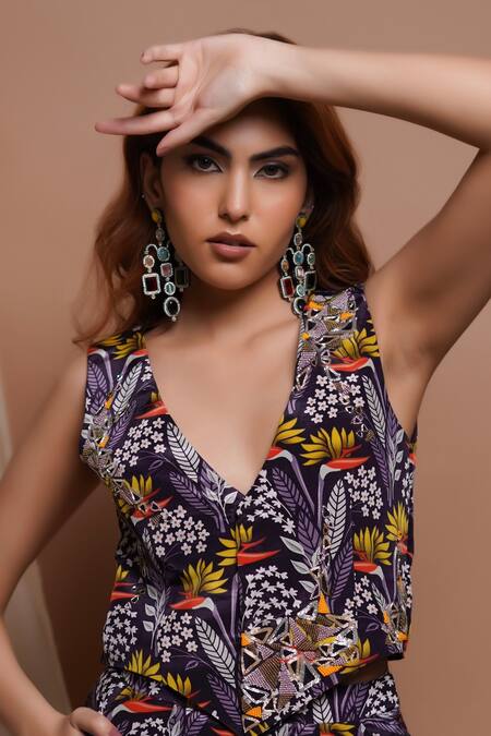 Ahi Clothing Black Organza Beads V-neck Foliage Blossom Print Embellished Vest With Palazzo at Aza Fashions Ahi Clothing_Black Organza Beads V-neck Foliage Blossom Print Embellished Vest With Palazzo _at_Aza_Fashions