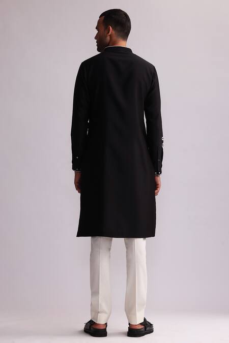 Shop Countrymade Black Chanderi Embroidery Contour Line Threadwork Kurta With Pant at Aza Fashions Shop_Countrymade_Black Chanderi Embroidery Contour Line Threadwork Kurta With Pant _at_Aza_Fashions