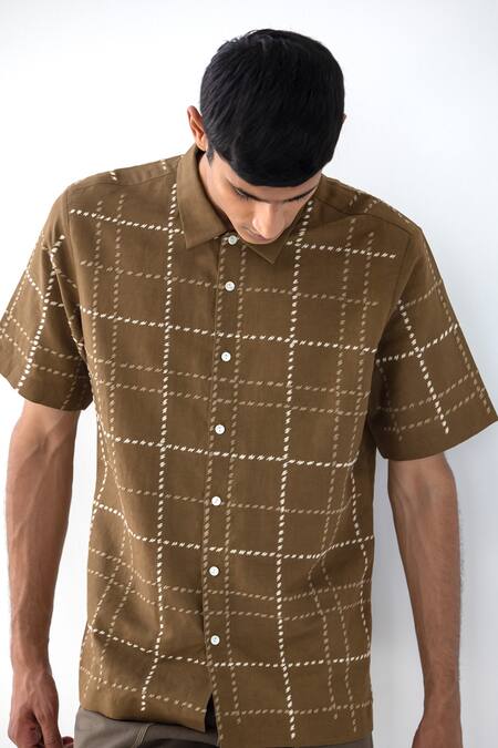 Buy Countrymade Brown Linen Embroidered Thread Military Tartan Shirt Online at Aza Fashions Buy_Countrymade_Brown Linen Embroidered Thread Military Tartan Shirt _Online_at_Aza_Fashions