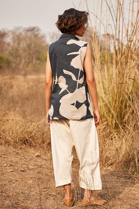 Shop_Kharakapas_Black Cotton Embroidery Open Neck Floral Printed Waistcoat And Salwar Pant Set _at_Aza_Fashions