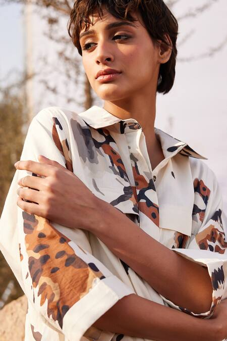 Shop_Kharakapas_Off White Cotton Collared Panchi Abstract Bird Print Shirt Dress _Online_at_Aza_Fashions