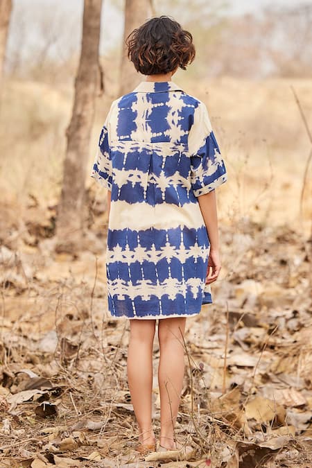 Shop_Kharakapas_Blue Cotton Collared Barish Shibori Pattern Shirt Dress _at_Aza_Fashions