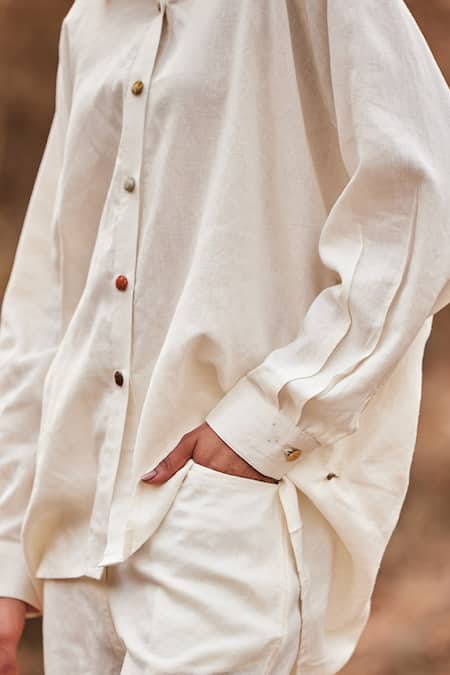 Buy_Kharakapas_Off White Linen Collared Heer Shirt _Online_at_Aza_Fashions