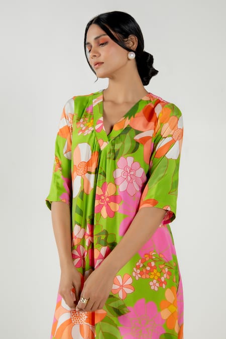 Aroop Shop India_Multi Color Cotton, Silk Embroidery V-neck Nysa Printed Kurta And Pant Set _at_Aza_Fashions