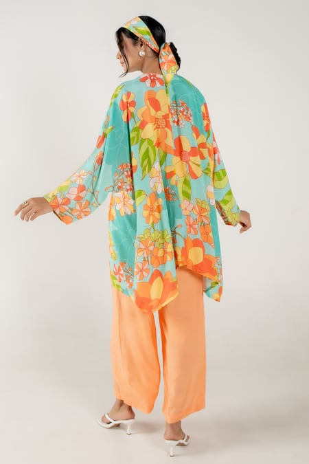 Shop Aroop Shop India Blue Cotton, Silk Split V-neck Canna Chicory Print Short Kurta And Pant Set at Aza Fashions Shop_Aroop Shop India_Blue Cotton, Silk Split V-neck Canna Chicory Print Short Kurta And Pant Set _at_Aza_Fashions