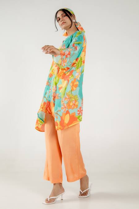 Aroop Shop India Blue Cotton, Silk Split V-neck Canna Chicory Print Short Kurta And Pant Set Online at Aza Fashions Aroop Shop India_Blue Cotton, Silk Split V-neck Canna Chicory Print Short Kurta And Pant Set _Online_at_Aza_Fashions